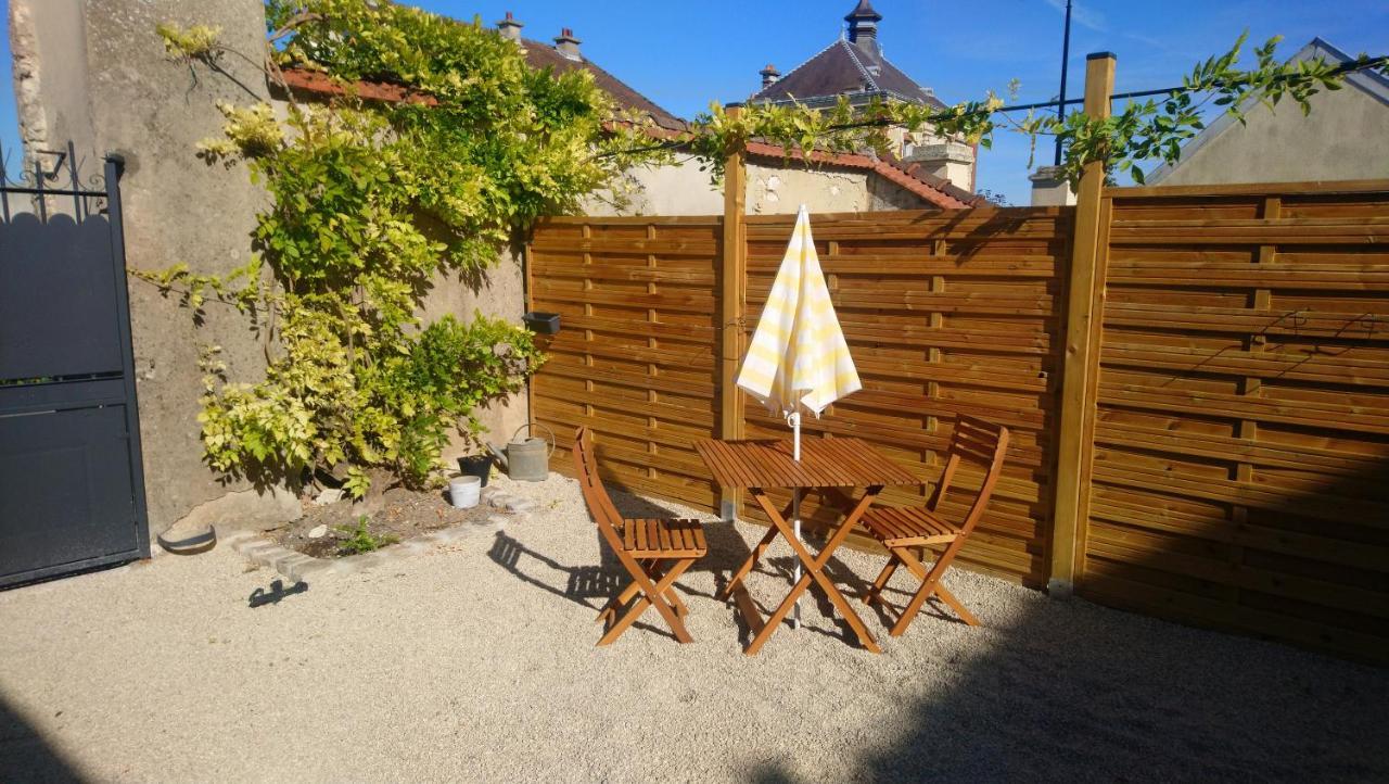 Bed and Breakfast Les Dames-Jeannes Chavot-Courcourt Экстерьер фото